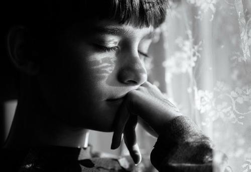 儿童自闭症的危害有哪些