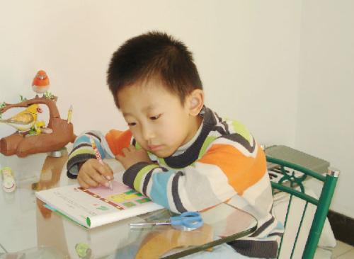 经颅磁家用型_小孩抽动症会出现什么危害