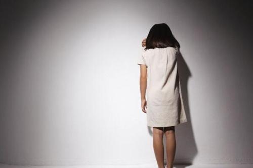 经颅磁刺激仪要多少钱?抑郁症患者的反常行为有哪些