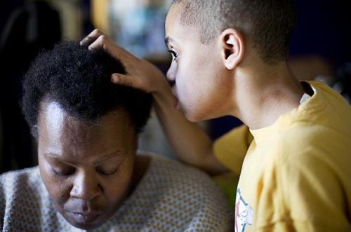 经颅磁治疗多少钱一次_自闭症如何康复训练