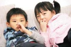 孩子缩颈是什么病?